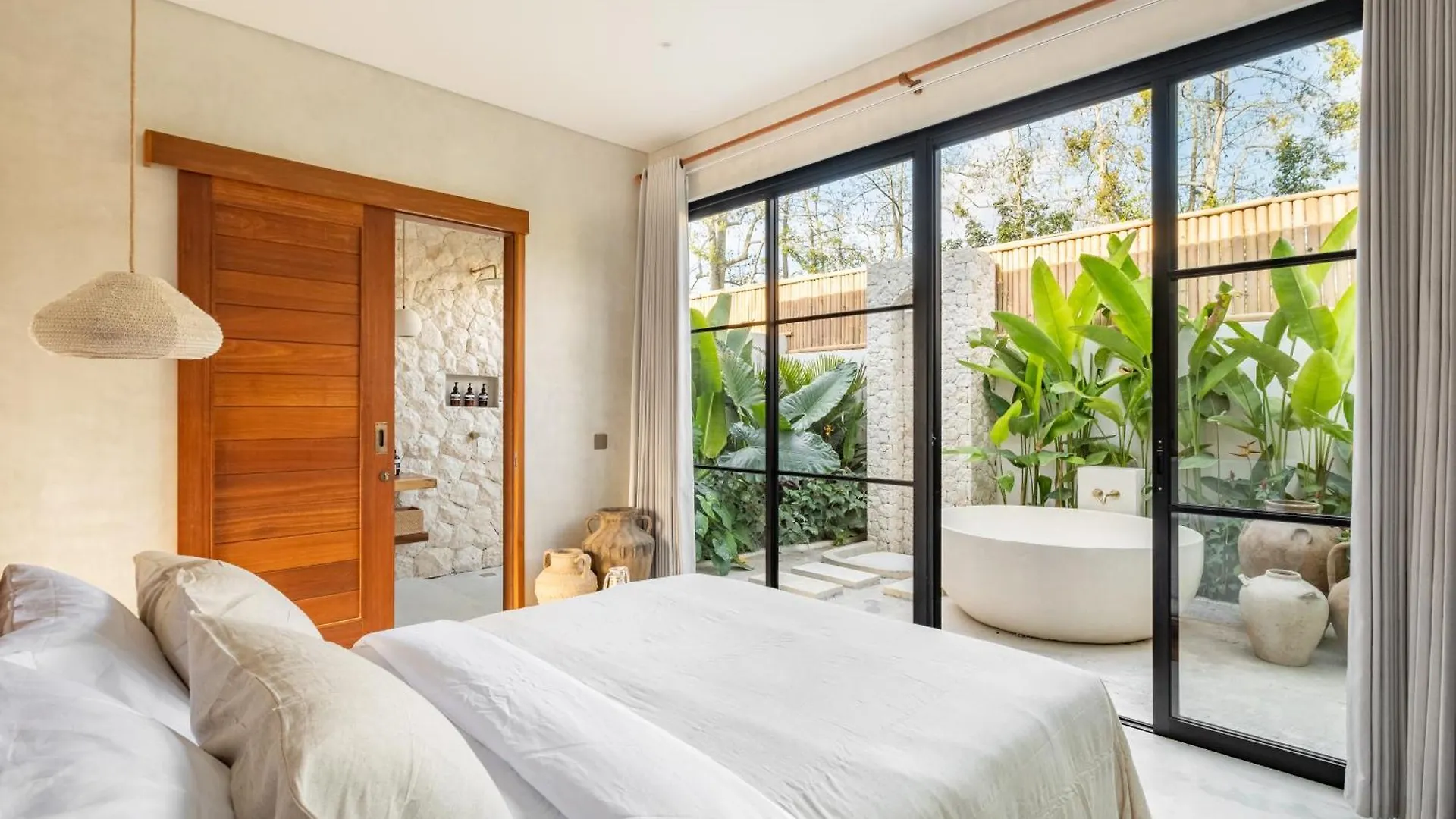 Alma Bingin Boutique Hotel Улувату